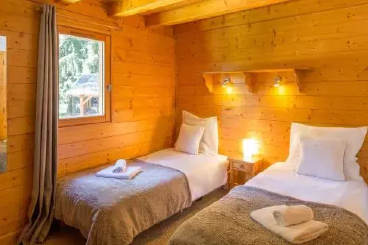 Chalet Superfly