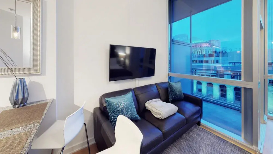 100 Walkscore Seaport Condos by Barsala