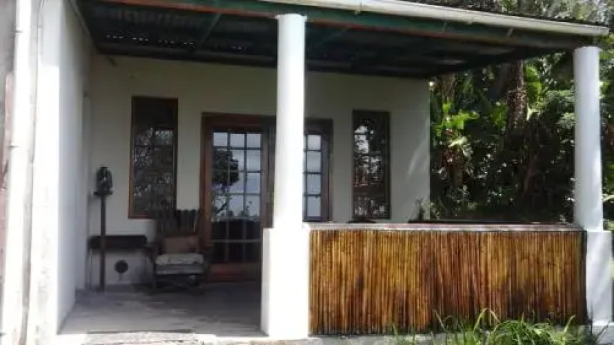 Delicious Monster Seaview Cottage