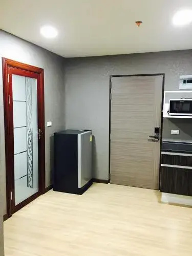 Me Condo by SN