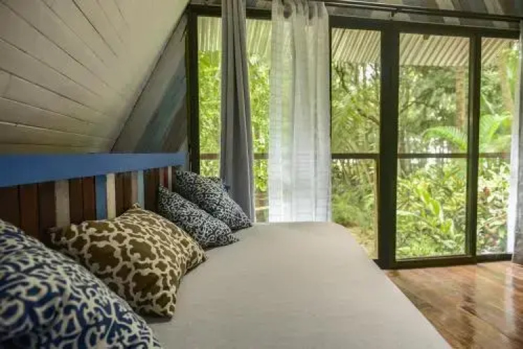 Cabuya Lodge