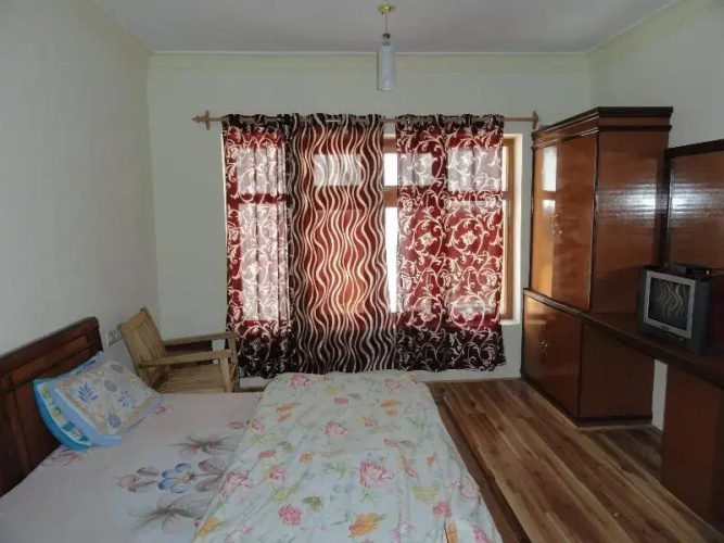 Jamspal Guest House