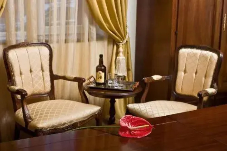 Hotel Maryo