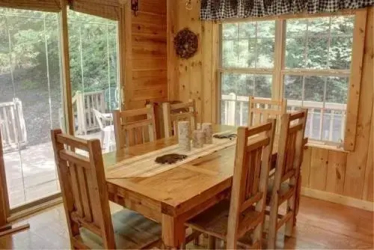 Creekside Cove