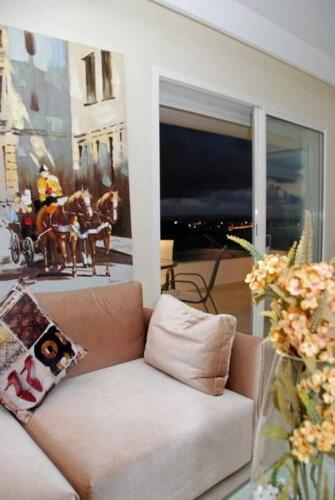 Cap Tingis FlatOver view