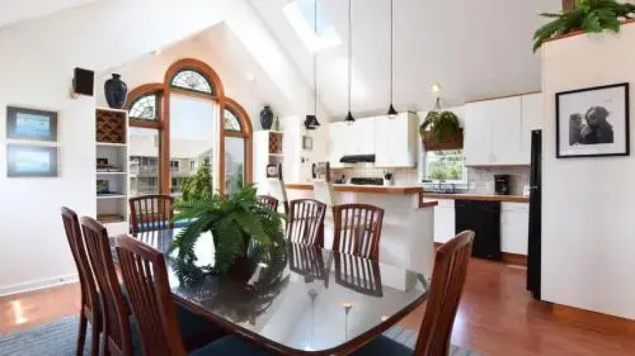 Bayley's Light - 5 Br Home