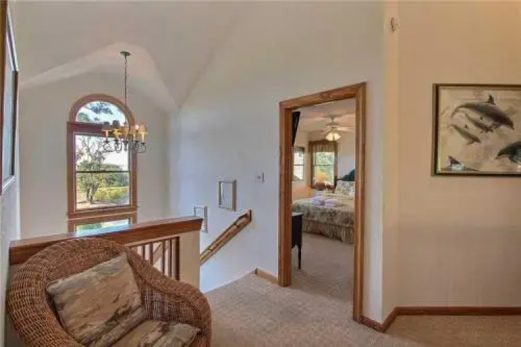 On Valentine Pond 554 - 5 Br Home