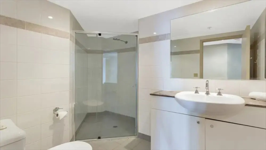 The Apartment Service HELP3