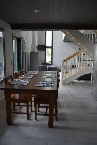 Riihilintu Villa