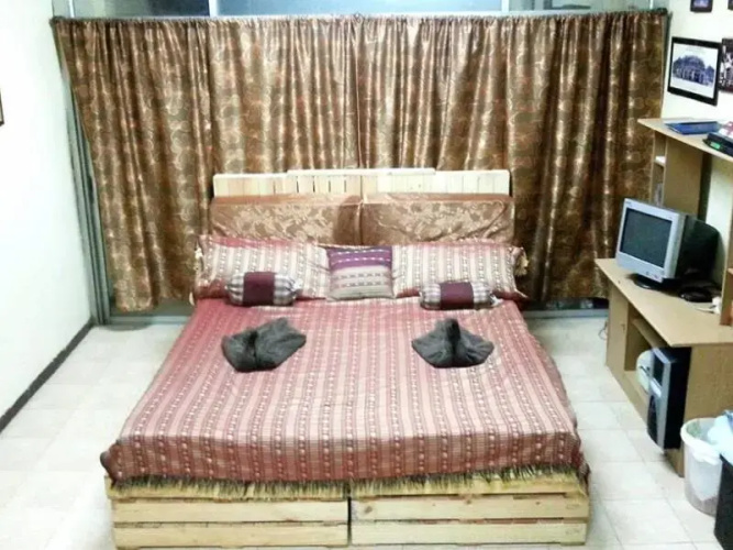 Speakeasy Homestay