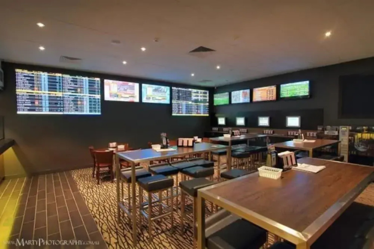 Morayfield Tavern