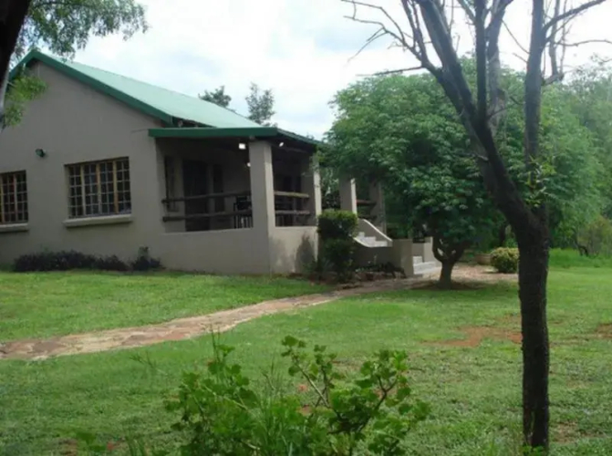 Motozi LodgeOver view