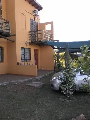 Yataí Casas