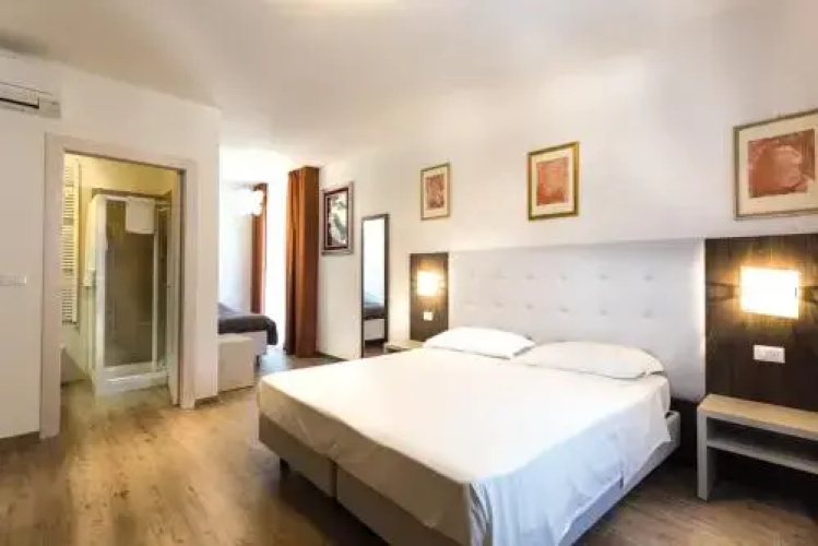 Foscolo Residence