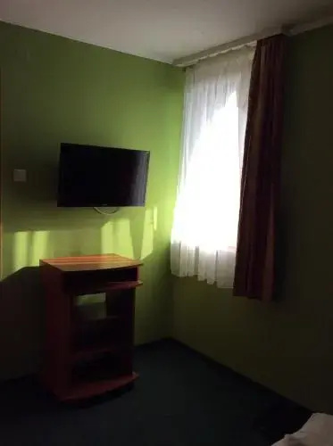 Földvár Panzió - CORNER SPORT BÜFÉ
