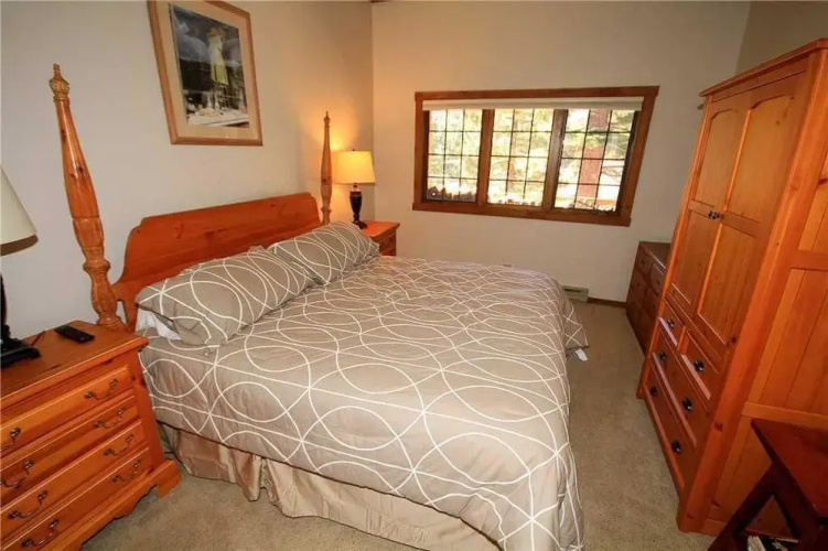Mountainback #97, Loft