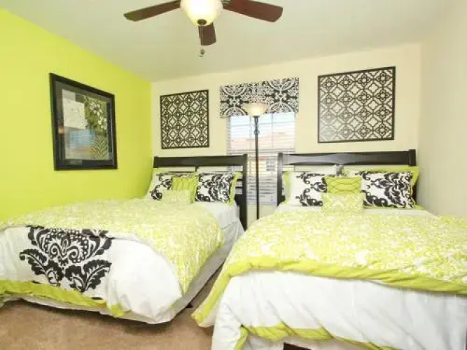 Bismarck Palm Townhome 8929