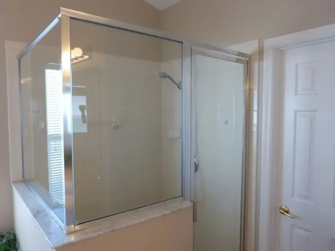 2513 La Jalla Trail,