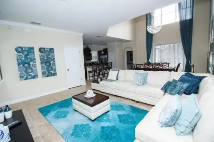 Paradise Palms 8932