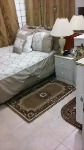 308 Rogers Guesthouse