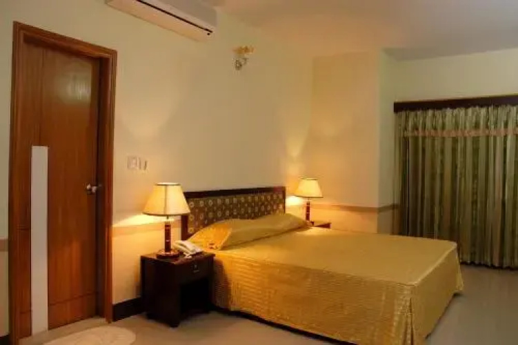 Hotel Lord's Inn