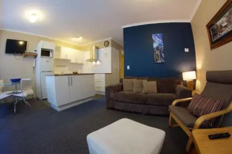 Snow Ski Apartments 26