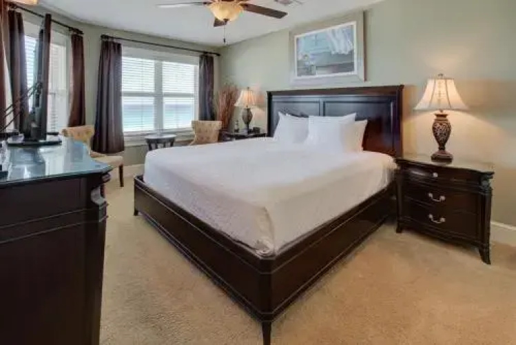 Crystal Dunes 202