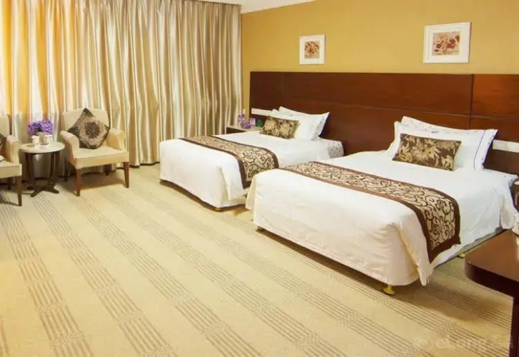 Chunyi Hotel