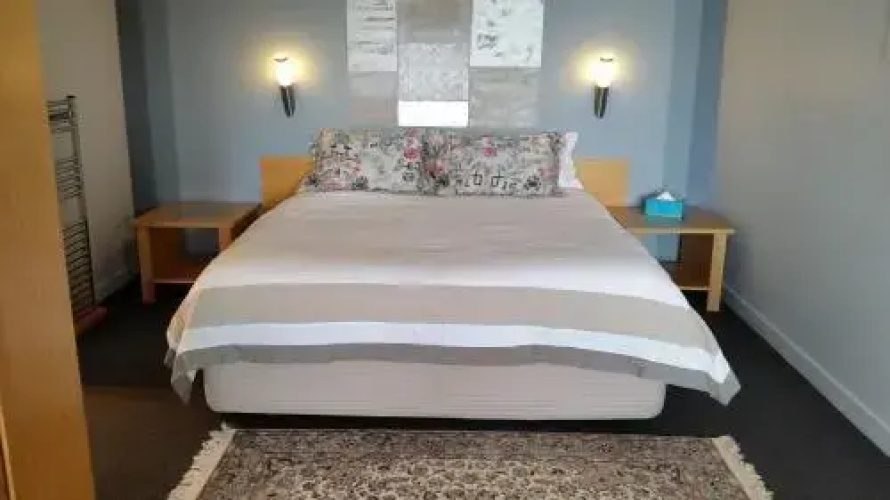 Rosevear's Vineyard Retreat