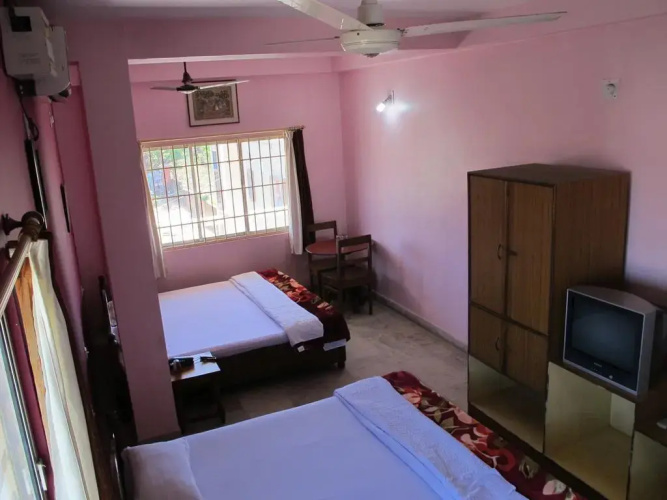 Hotel Lotus