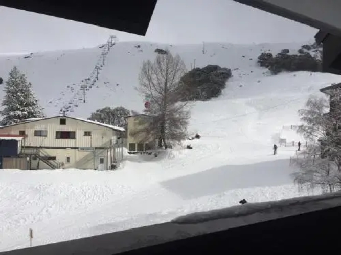 Snow Ski Apartments 38
