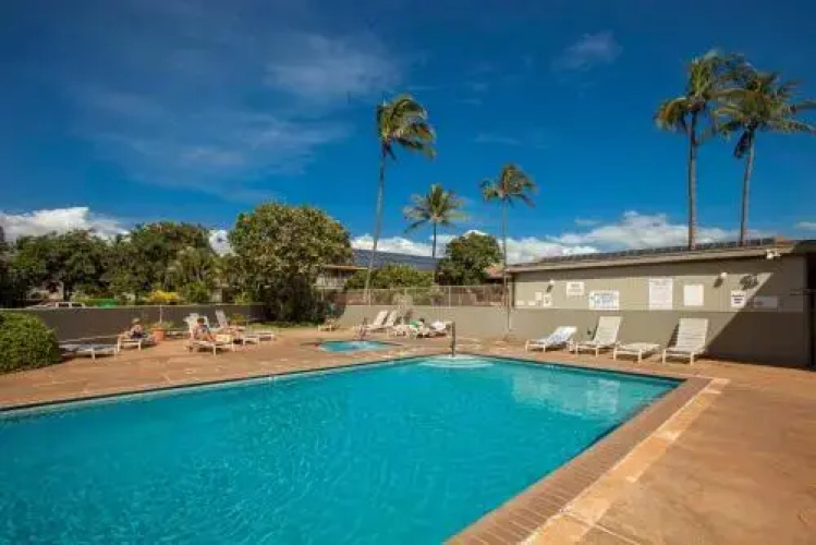 Kihei Bay Surf #109 - Studio Br Condo