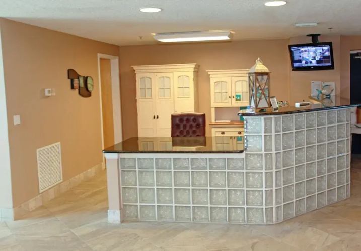 Lighthouse 411 - 3 Br Condo