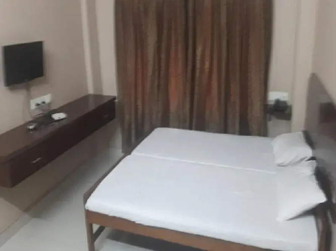 Sangeetha Tourist Home