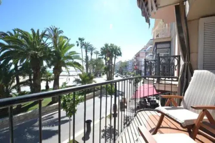 Viva Sitges - Ribera I Seafront