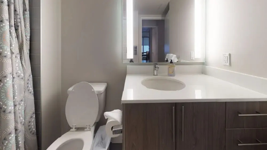 Central Apartments by Barsala