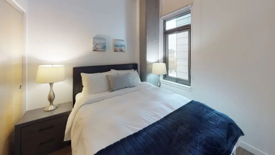 100 Walkscore Backbay Condos by Barsala
