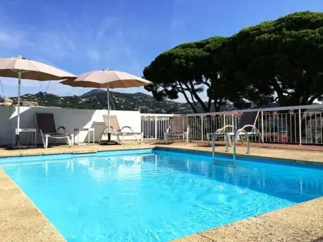 Nissa Penthouse AP3097