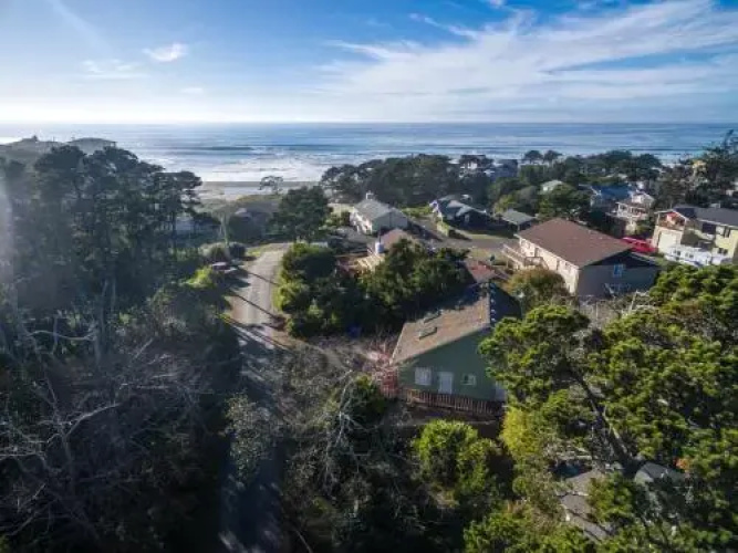 Domo Beach House