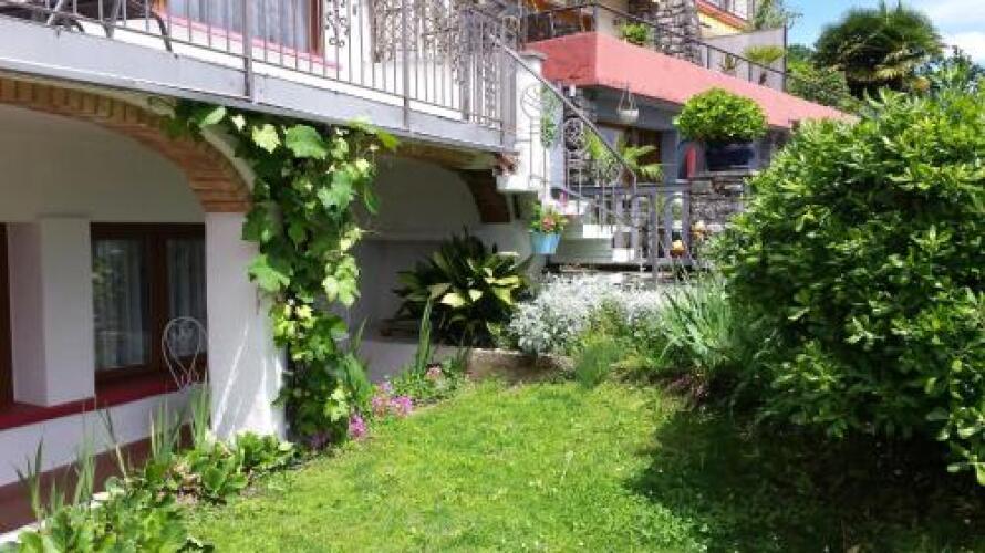 Appartamenti Villa Colibri Over view