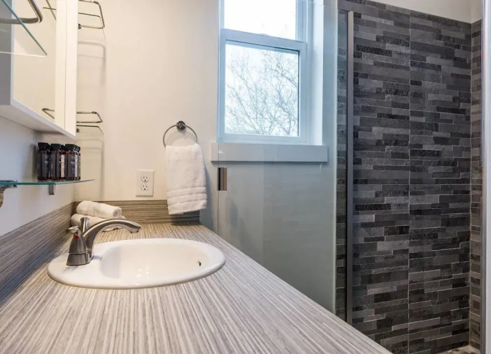 3BR East Side Urban Retreat