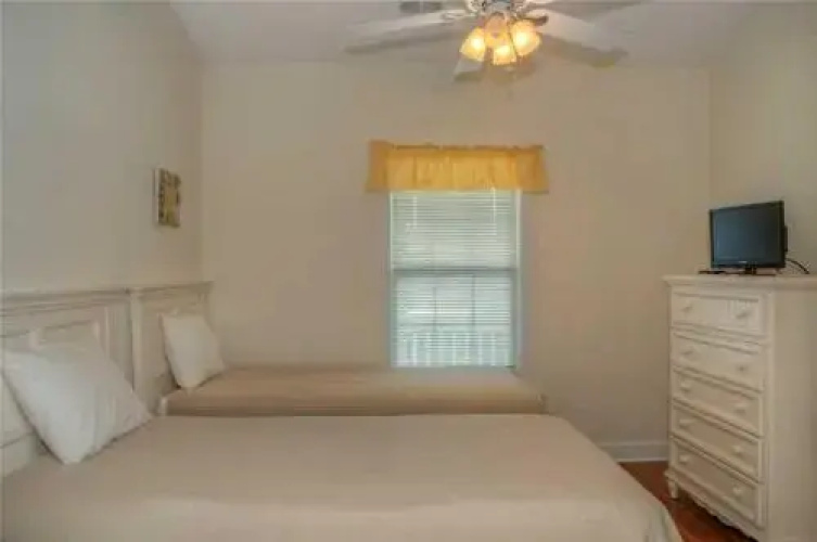 Magnolia North 302-4855