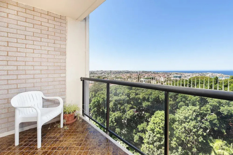 Bondi Apt for 4 Panoramic Ocean