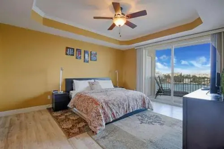 404 Bay Harbor