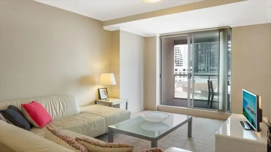 The Apartment Service HELP3