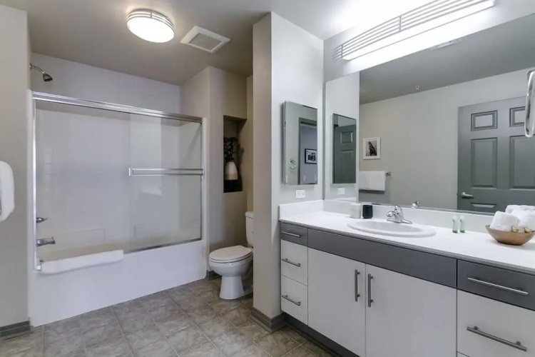 Mid-Century Design In Venice Beach / MDR - 3 Beds!