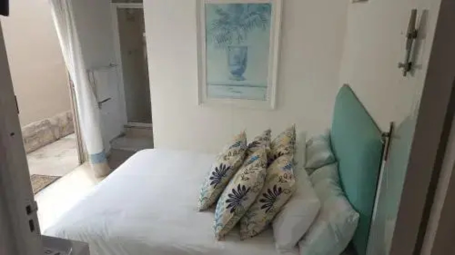 Villa Shells