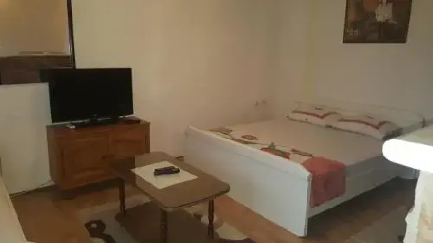 Apartments Vlahovic