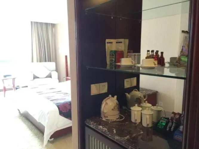 Lan Hai Hotel
