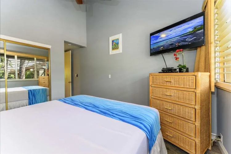 Hale Kai 208 - 2Br Condo